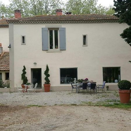 Manoir En Crau Hotel Arles Exterior photo
